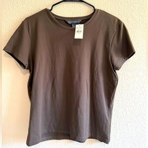 Banana Republic Brown Short Sleeve Tee. NWT.